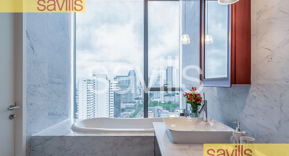 For rent 2 bedrooms condo in Watthana, Bangkok