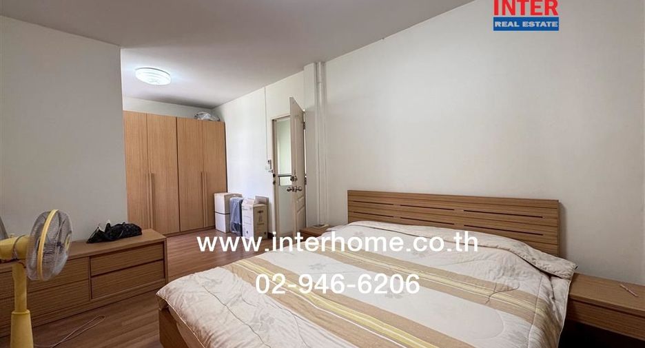 Haus zum Kauf mit 4 Zimmer in Khan Na Yao, Bangkok