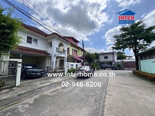 For sale 4 bedrooms house in Khan Na Yao, Bangkok
