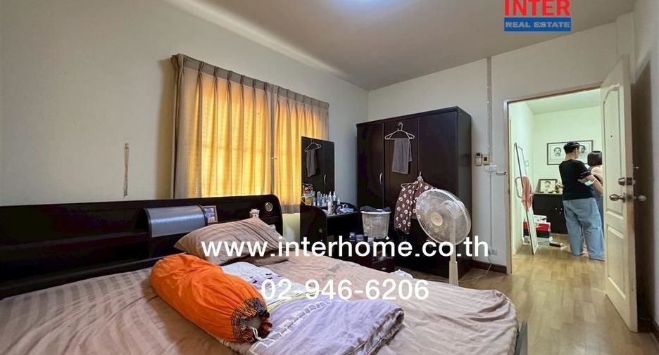 Haus zum Kauf mit 4 Zimmer in Khan Na Yao, Bangkok