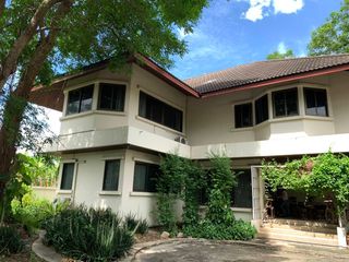 Casa en venta de 4 habitaciones en Pak Kret, Nonthaburi