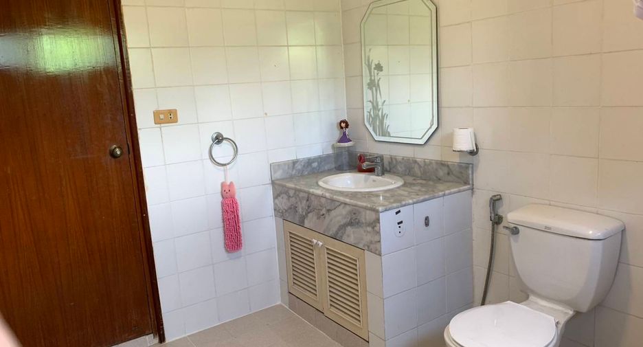 Casa en venta de 4 habitaciones en Pak Kret, Nonthaburi