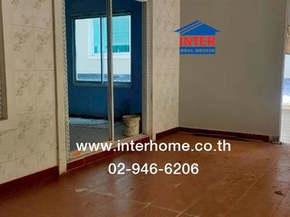For sale 5 bedrooms house in Khlong Luang, Pathum Thani