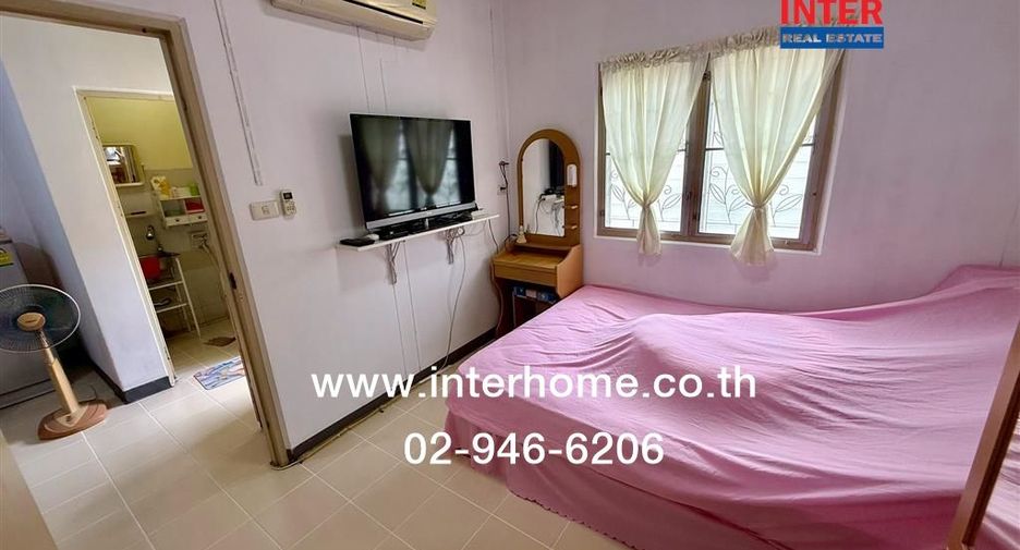 For sale 1 bed condo in Bang Khen, Bangkok
