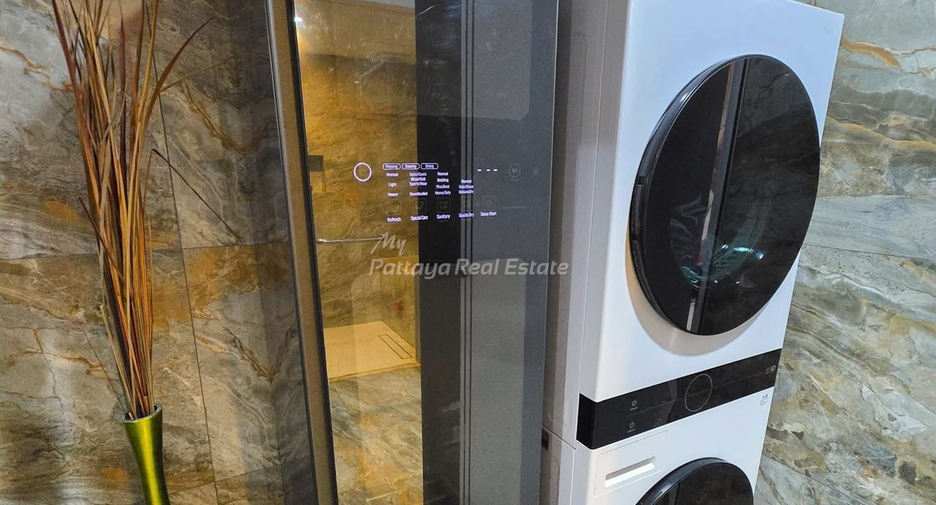 For sale 3 bedrooms condo 