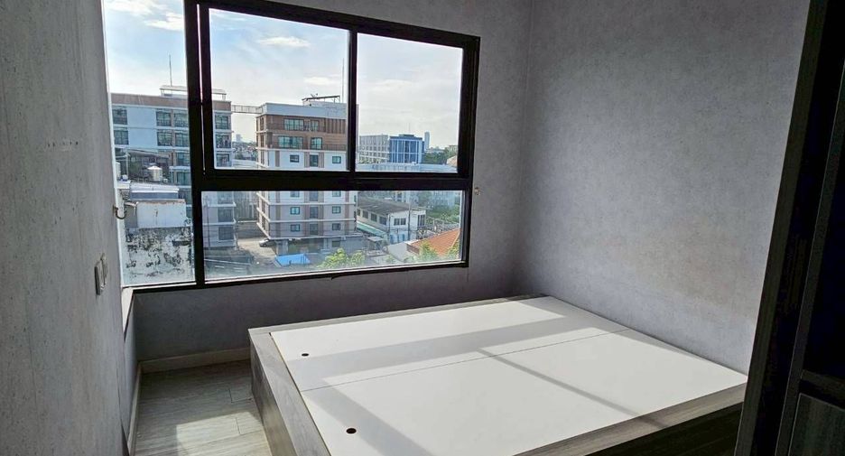 For sale 1 bed condo in Bang Na, Bangkok