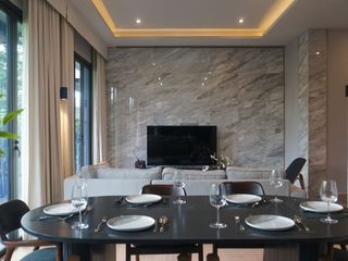 For rent 4 bedrooms house in Watthana, Bangkok