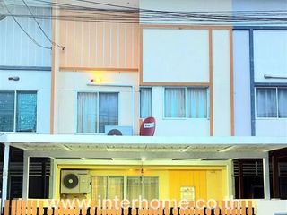 For sale 4 bedrooms townhouse in Khlong Sam Wa, Bangkok