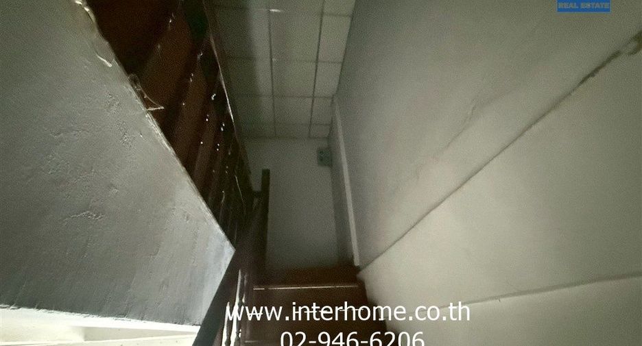 For sale 2 bedrooms townhouse in Mueang Nonthaburi, Nonthaburi
