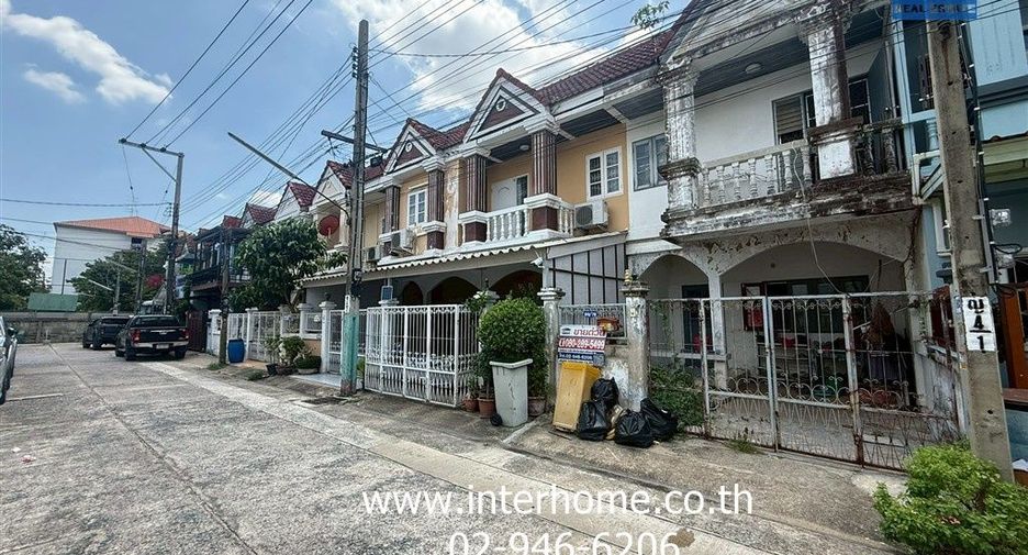 For sale 2 bedrooms townhouse in Mueang Nonthaburi, Nonthaburi