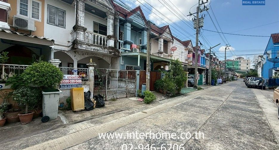 For sale 2 bedrooms townhouse in Mueang Nonthaburi, Nonthaburi