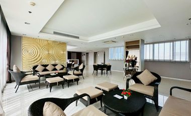 For rent 3 bedrooms condo in Bang Kho Laem, Bangkok