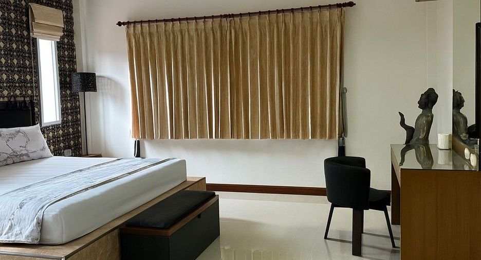 À louer 3 chambres maison à Bang Lamung, Chonburi