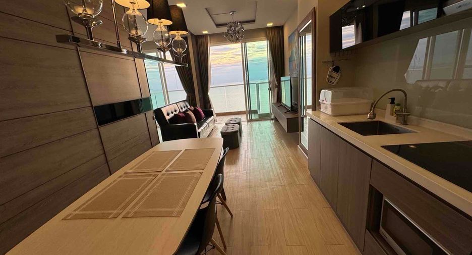 For rent 2 bedrooms condo in Bang Lamung, Chonburi