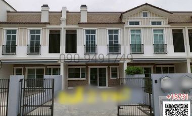 Аренда 3 спальни таунхаус в Пращет, Бангкок