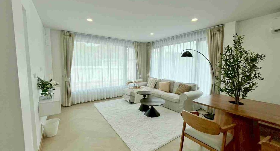 For sale 3 bedrooms house in Prawet, Bangkok