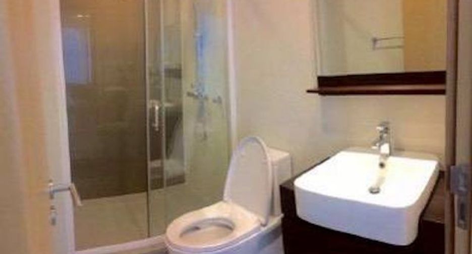 For sale 1 bed condo in Watthana, Bangkok