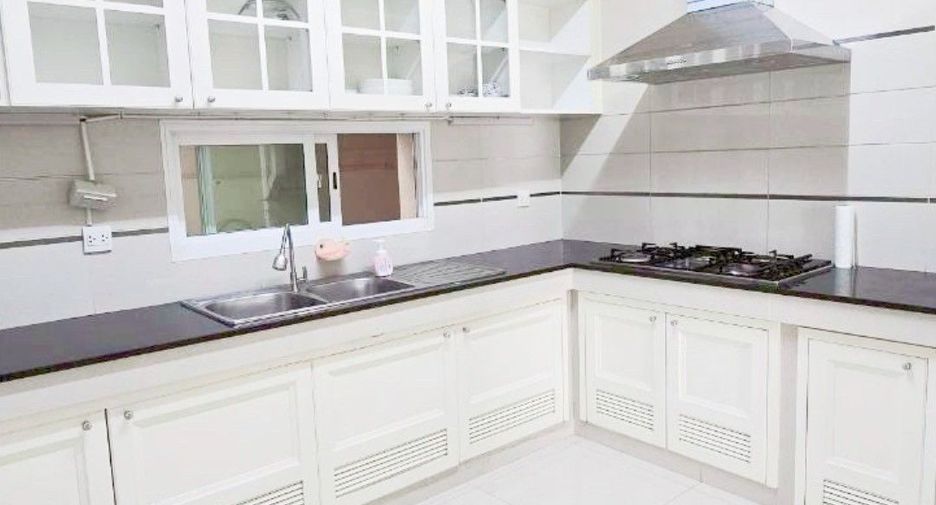 For rent and for sale 5 bedrooms house in Bang Phli, Samut Prakan