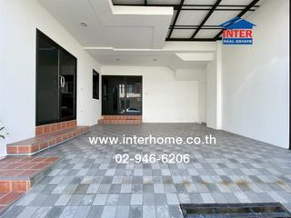 For sale 2 bedrooms townhouse in Lat Krabang, Bangkok