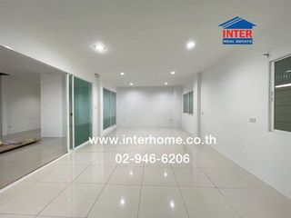 For sale 2 bedrooms townhouse in Lat Krabang, Bangkok