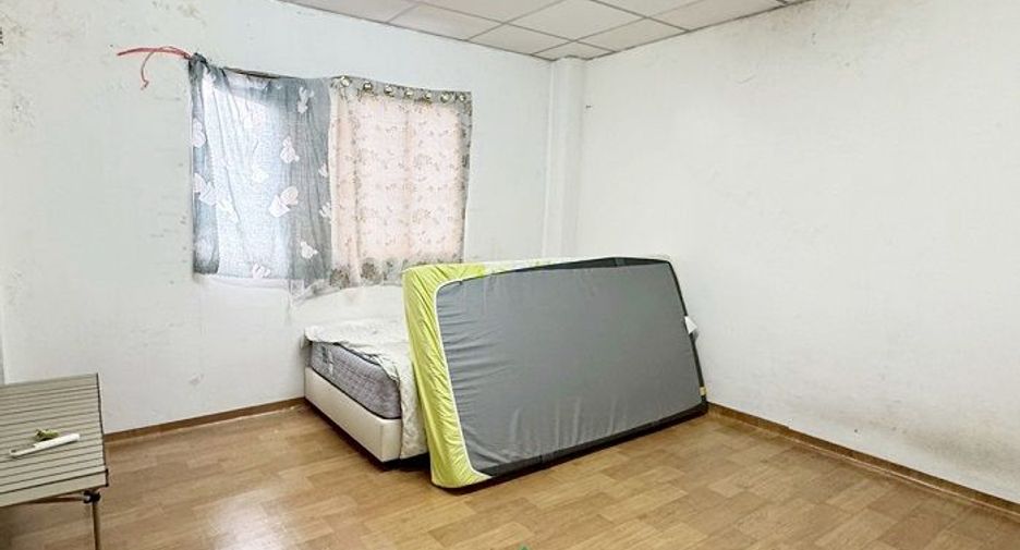 Local comercial en venta de 5 habitaciones en Krathum Baen, Samut Sakhon