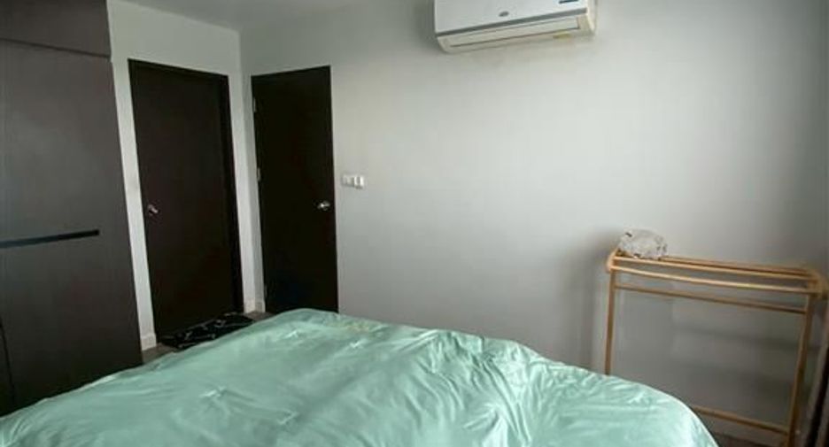 For sale 1 bed condo in Si Racha, Chonburi