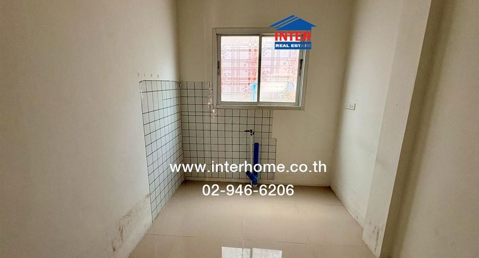 For rent and for sale 3 bedrooms townhouse in Sai Noi, Nonthaburi