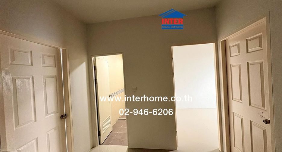 For rent and for sale 3 bedrooms townhouse in Sai Noi, Nonthaburi