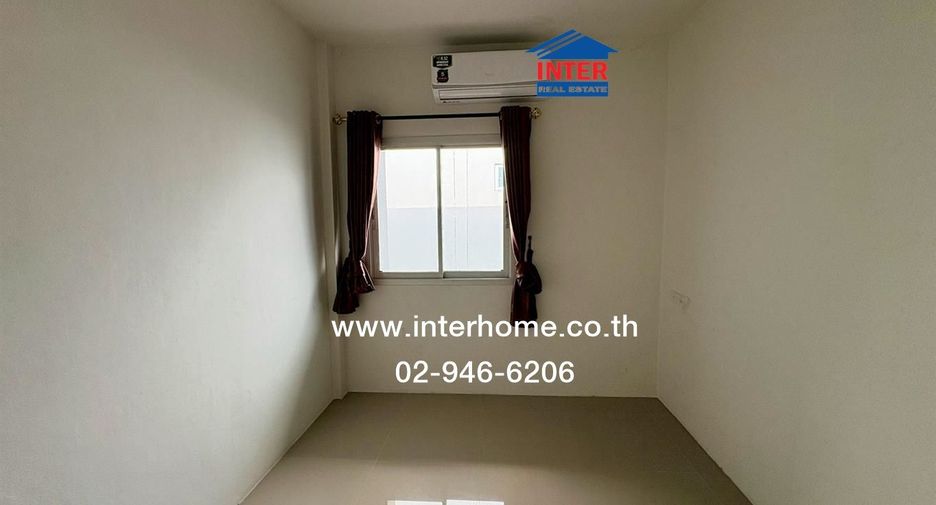 For rent and for sale 3 bedrooms townhouse in Sai Noi, Nonthaburi
