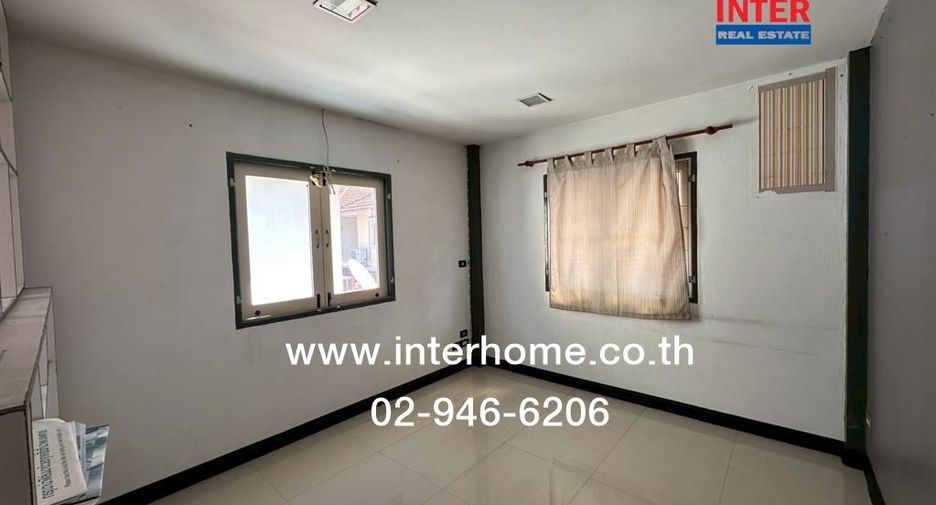 For sale 3 bedrooms house in Bang Khen, Bangkok