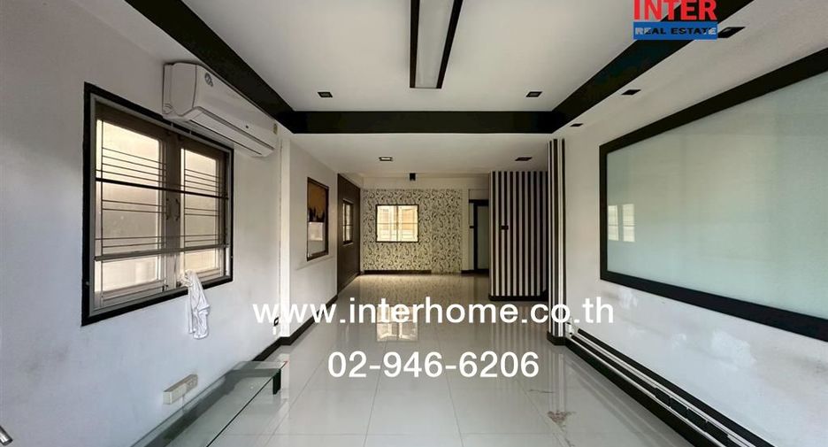 For sale 3 bedrooms house in Bang Khen, Bangkok