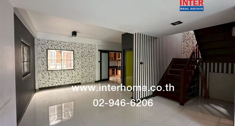 For sale 3 bedrooms house in Bang Khen, Bangkok