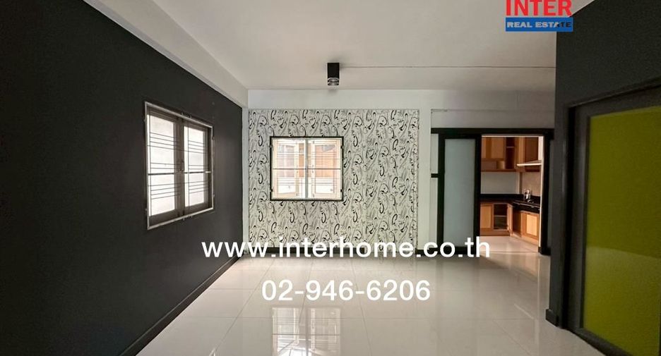 For sale 3 bedrooms house in Bang Khen, Bangkok