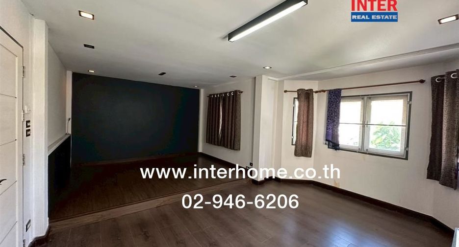 For sale 3 bedrooms house in Bang Khen, Bangkok