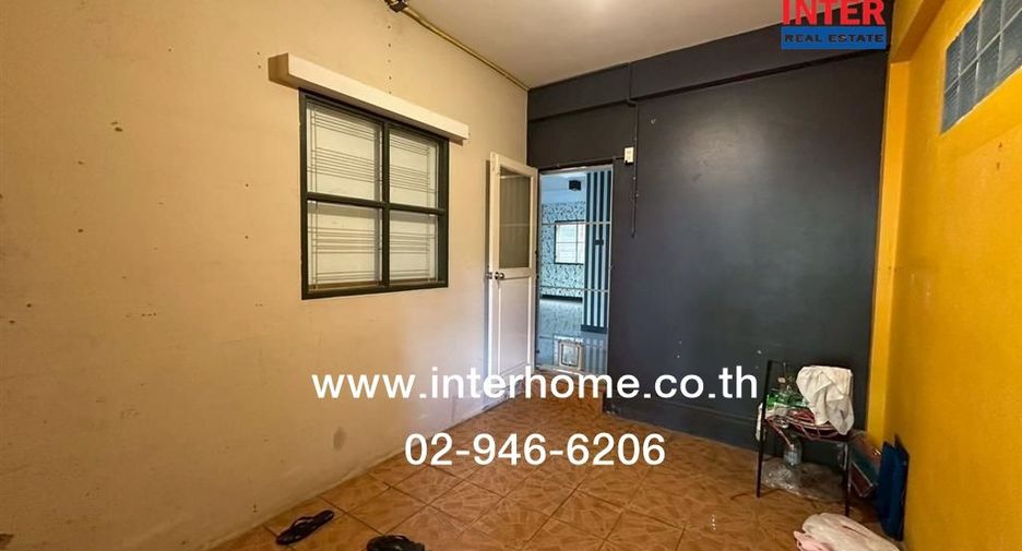 For sale 3 bedrooms house in Bang Khen, Bangkok