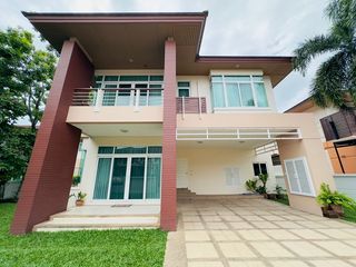 For Rent 4 Bedroom House In Si Racha, Chonburi