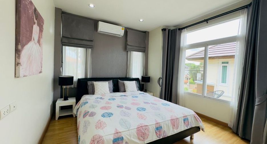 For rent and for sale 4 bedrooms house in Si Racha, Chonburi