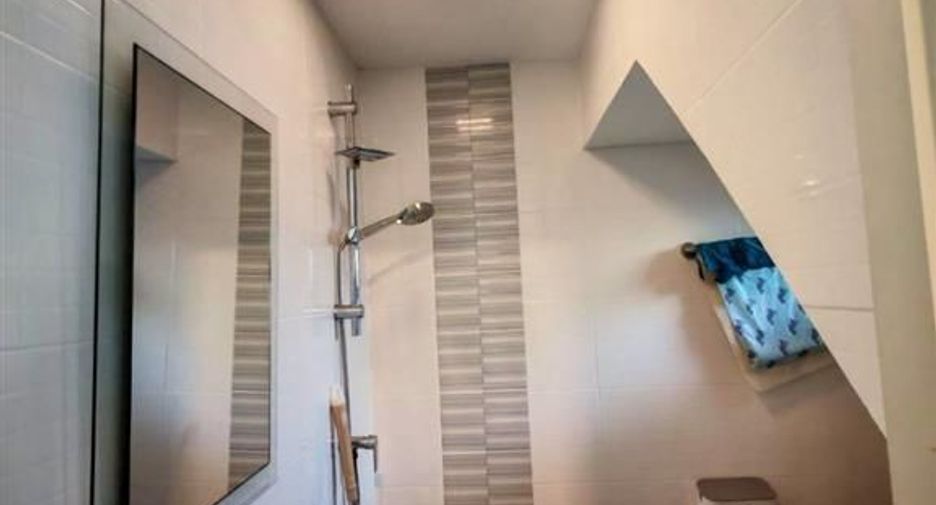 For sale 3 ベッドルーム townhouse in Khlong Luang, Pathum Thani