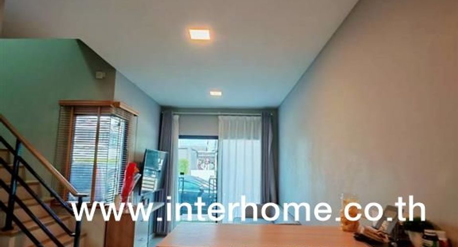 For sale 3 ベッドルーム townhouse in Khlong Luang, Pathum Thani