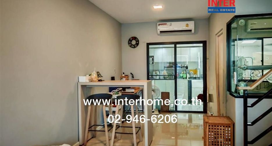 For sale 3 ベッドルーム townhouse in Khlong Luang, Pathum Thani