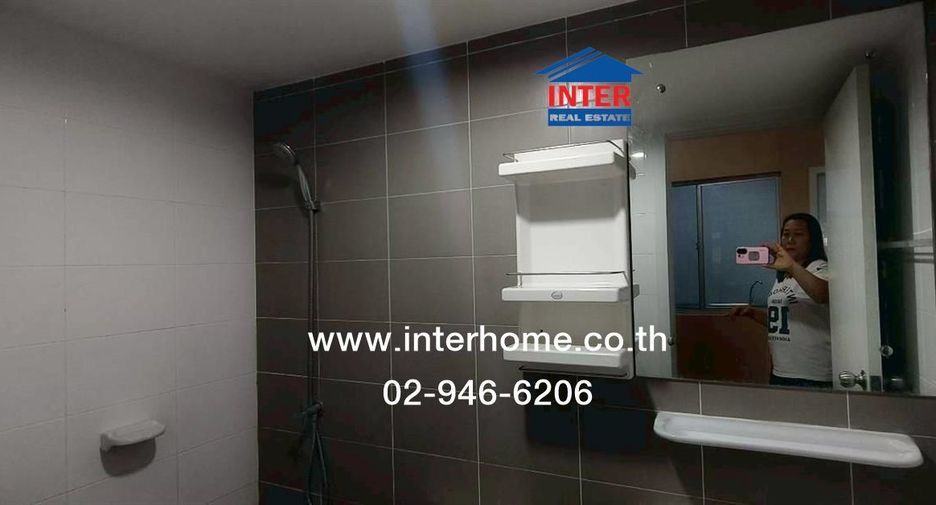 For sale 3 bedrooms townhouse in Mueang Nonthaburi, Nonthaburi