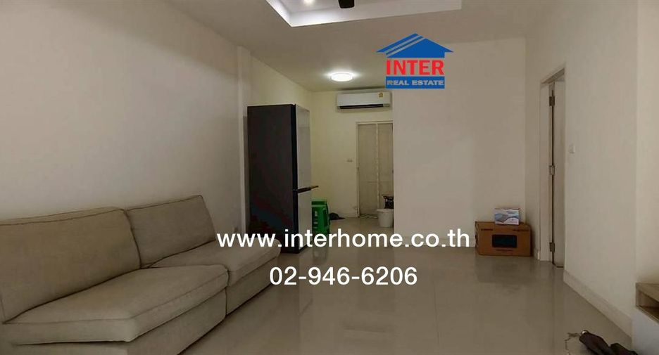 Reihenhaus zum Kauf mit 3 Zimmer in Bang Kruai, Nonthaburi