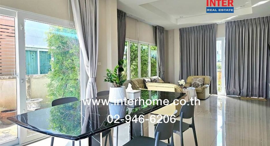 Casa en venta de 3 habitaciones en Khlong Sam Wa, Bangkok