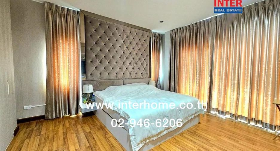 Casa en venta de 3 habitaciones en Khlong Sam Wa, Bangkok