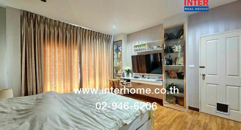 Casa en venta de 3 habitaciones en Khlong Sam Wa, Bangkok