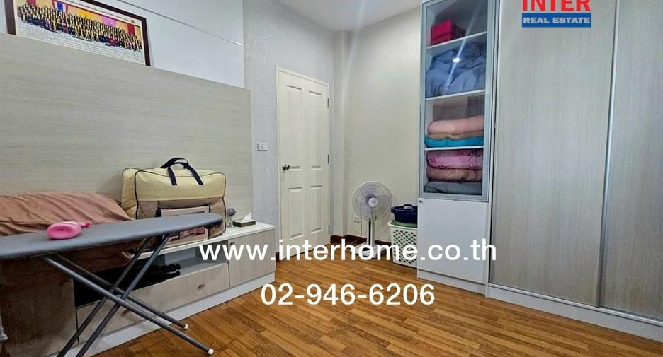 Casa en venta de 3 habitaciones en Khlong Sam Wa, Bangkok