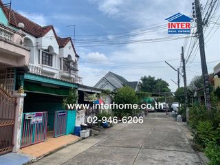 For sale 2 ベッドルーム townhouse in Saphan Sung, Bangkok