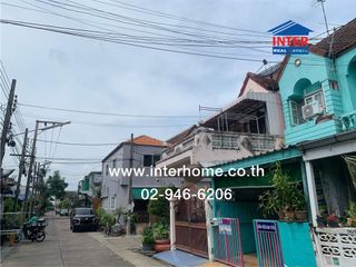 For sale 2 ベッドルーム townhouse in Saphan Sung, Bangkok