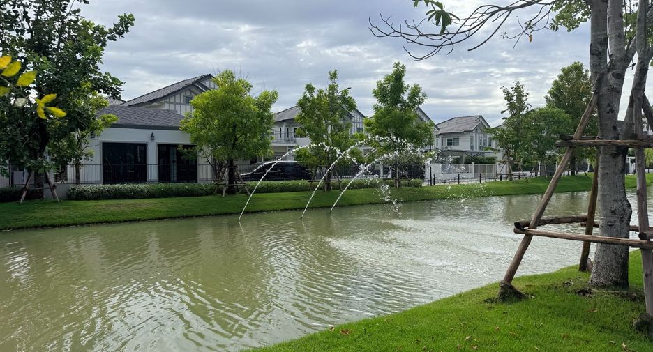 For rent 5 ベッドルーム house in Bang Phli, Samut Prakan