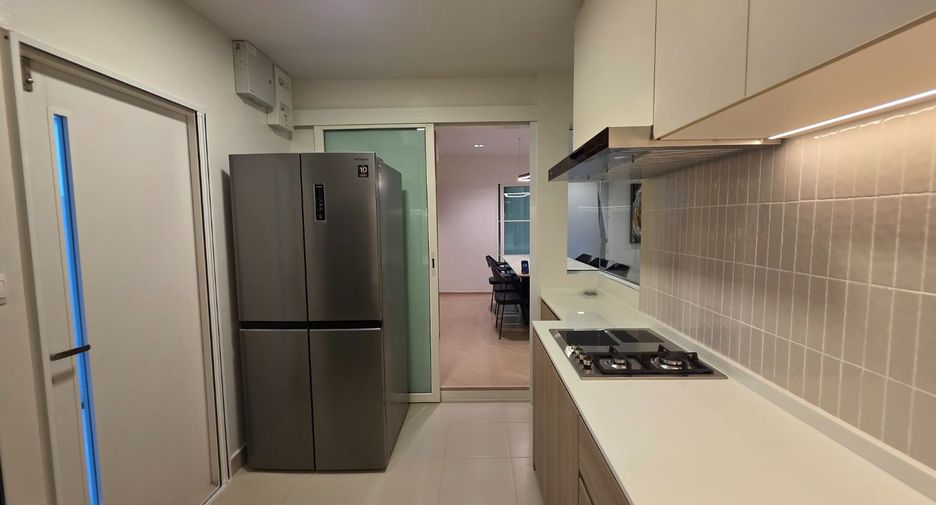 For rent 5 ベッドルーム house in Bang Phli, Samut Prakan
